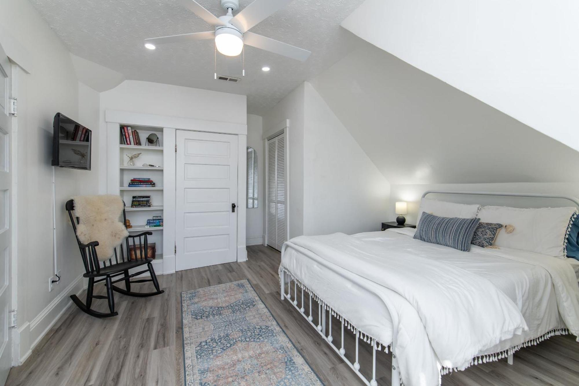 Loft On Capital - Ideally Located To Distilleries Frankfort Exterior foto